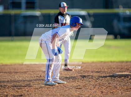 Thumbnail 3 in Diboll vs Hardin (Kountze Tournament) photogallery.