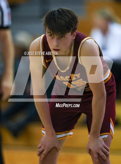 Thumbnail 3 in Eaglecrest vs Rocky Mountain (Cherry Creek High School) photogallery.