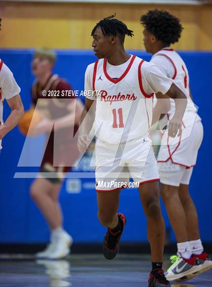 Thumbnail 2 in Eaglecrest vs Rocky Mountain (Cherry Creek High School) photogallery.