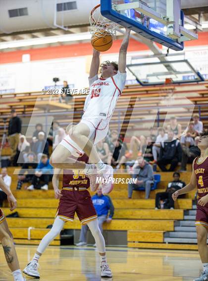 Thumbnail 3 in Eaglecrest vs Rocky Mountain (Cherry Creek High School) photogallery.