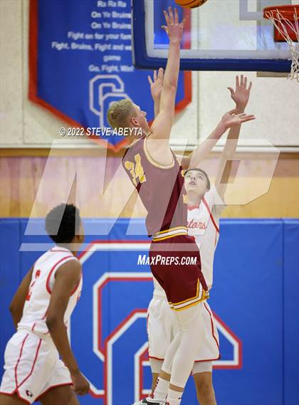 Thumbnail 1 in Eaglecrest vs Rocky Mountain (Cherry Creek High School) photogallery.