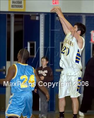 Thumbnail 1 in Burbank @ Del Campo photogallery.