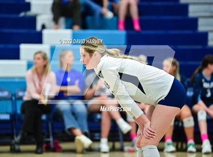 Thumbnail 2 in Valor vs Ralston Valley photogallery.