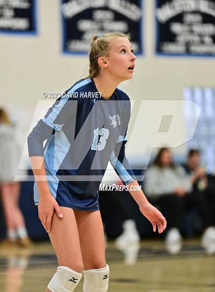 Thumbnail 2 in Valor vs Ralston Valley photogallery.