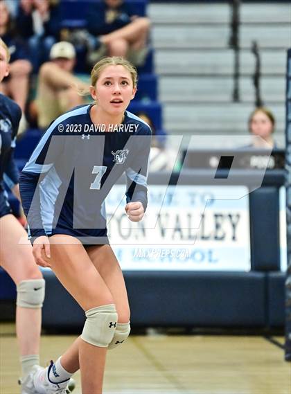 Thumbnail 1 in Valor vs Ralston Valley photogallery.