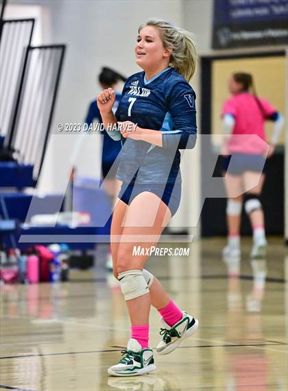 Thumbnail 3 in Valor vs Ralston Valley photogallery.