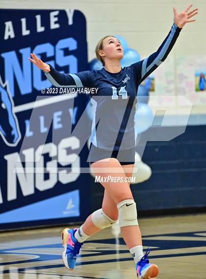 Thumbnail 1 in Valor vs Ralston Valley photogallery.
