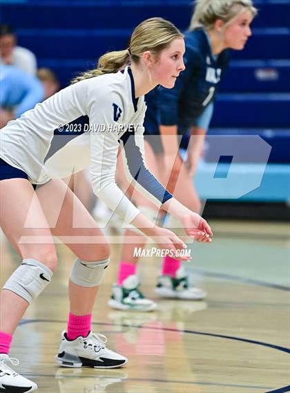 Thumbnail 3 in Valor vs Ralston Valley photogallery.