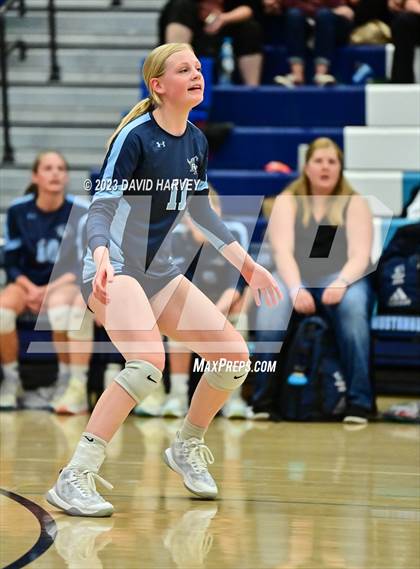 Thumbnail 3 in Valor vs Ralston Valley photogallery.