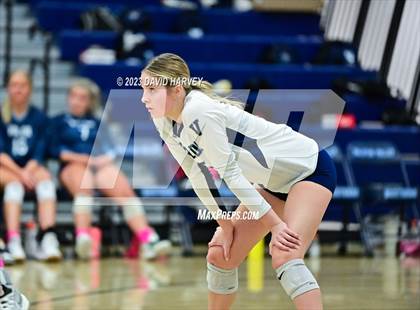 Thumbnail 1 in Valor vs Ralston Valley photogallery.