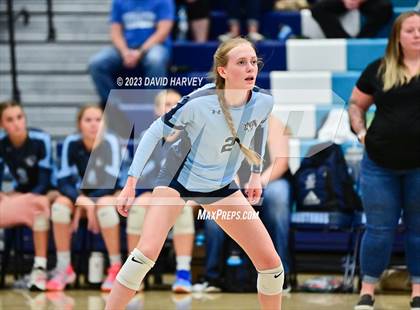 Thumbnail 3 in Valor vs Ralston Valley photogallery.
