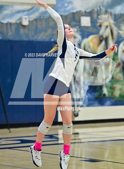 Thumbnail 2 in Valor vs Ralston Valley photogallery.