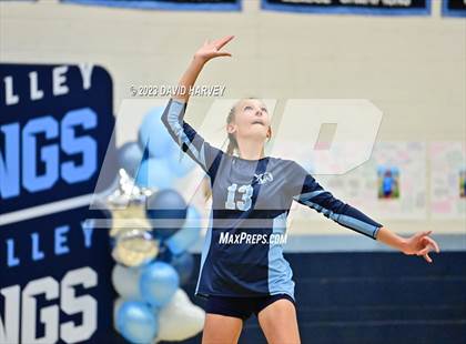 Thumbnail 2 in Valor vs Ralston Valley photogallery.