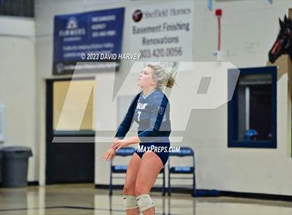Thumbnail 3 in Valor vs Ralston Valley photogallery.