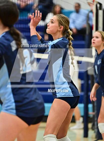 Thumbnail 2 in Valor vs Ralston Valley photogallery.