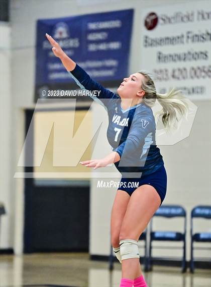 Thumbnail 3 in Valor vs Ralston Valley photogallery.