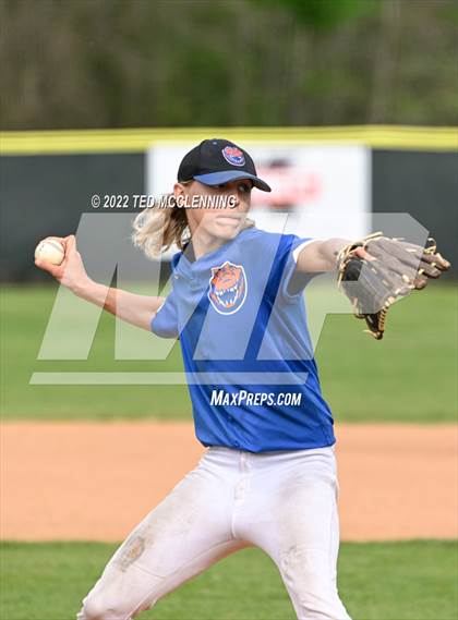 Thumbnail 2 in Two Rivers vs Dover (3A-5 District 1st round) photogallery.