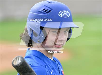 Thumbnail 2 in Two Rivers vs Dover (3A-5 District 1st round) photogallery.