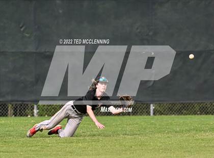 Thumbnail 1 in Two Rivers vs Dover (3A-5 District 1st round) photogallery.