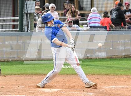 Thumbnail 3 in Two Rivers vs Dover (3A-5 District 1st round) photogallery.