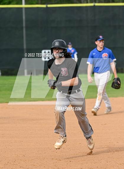 Thumbnail 3 in Two Rivers vs Dover (3A-5 District 1st round) photogallery.