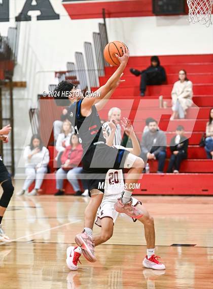 Thumbnail 1 in Los Altos vs. Esperanza (Savanna Tournament) photogallery.