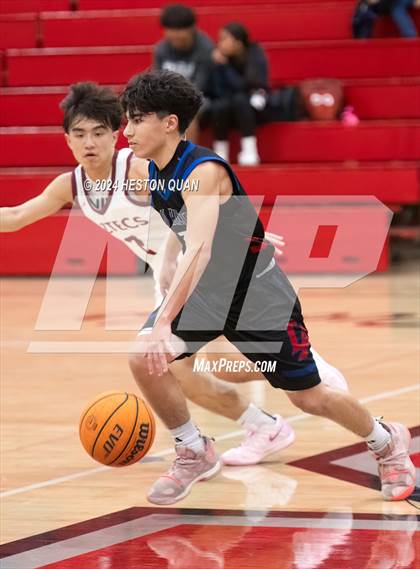 Thumbnail 2 in Los Altos vs. Esperanza (Savanna Tournament) photogallery.
