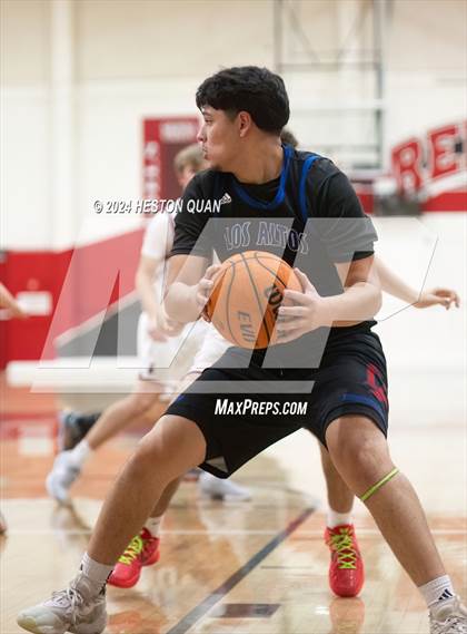 Thumbnail 1 in Los Altos vs. Esperanza (Savanna Tournament) photogallery.