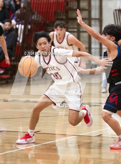 Thumbnail 3 in Los Altos vs. Esperanza (Savanna Tournament) photogallery.