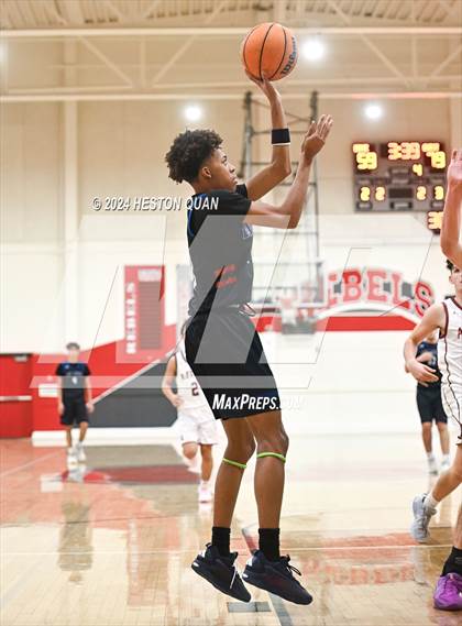Thumbnail 2 in Los Altos vs. Esperanza (Savanna Tournament) photogallery.
