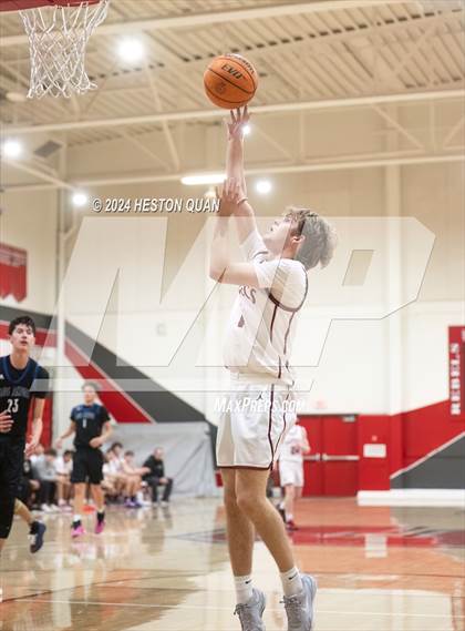Thumbnail 2 in Los Altos vs. Esperanza (Savanna Tournament) photogallery.