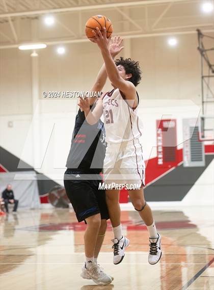 Thumbnail 2 in Los Altos vs. Esperanza (Savanna Tournament) photogallery.