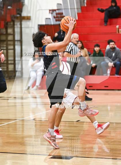 Thumbnail 3 in Los Altos vs. Esperanza (Savanna Tournament) photogallery.