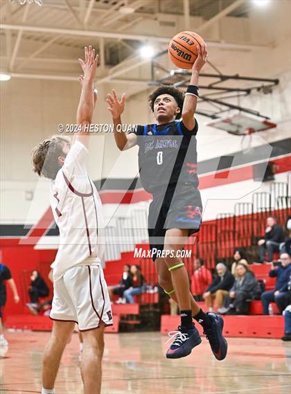 Thumbnail 3 in Los Altos vs. Esperanza (Savanna Tournament) photogallery.