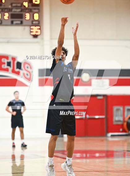 Thumbnail 3 in Los Altos vs. Esperanza (Savanna Tournament) photogallery.