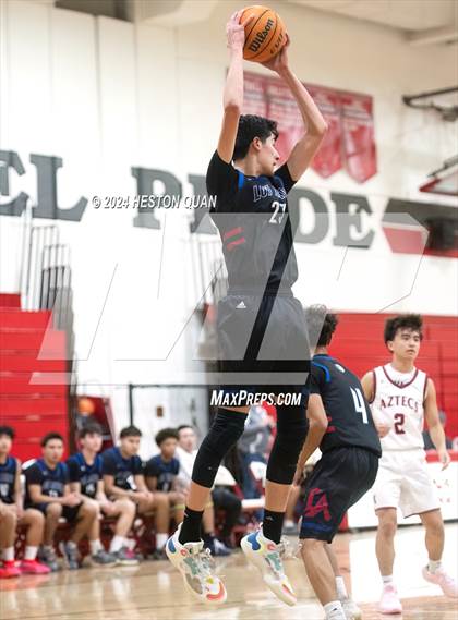 Thumbnail 2 in Los Altos vs. Esperanza (Savanna Tournament) photogallery.