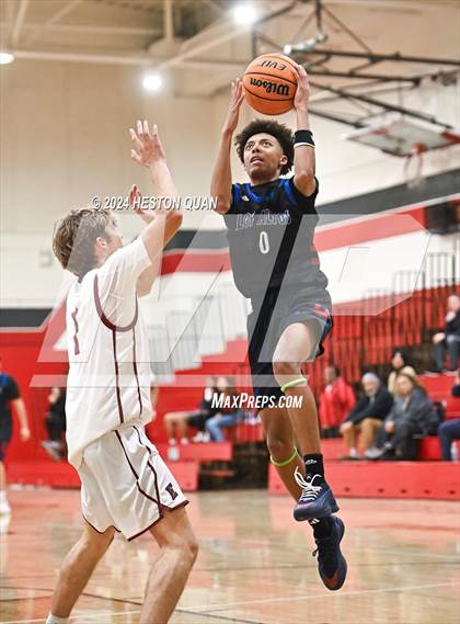 Thumbnail 2 in Los Altos vs. Esperanza (Savanna Tournament) photogallery.