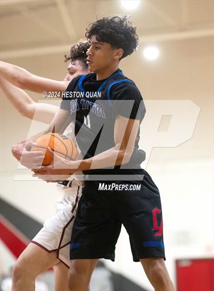 Thumbnail 1 in Los Altos vs. Esperanza (Savanna Tournament) photogallery.