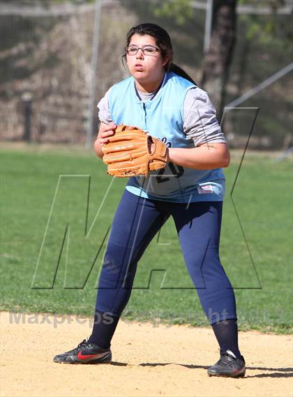 Thumbnail 2 in Shawnee vs Kingsway photogallery.