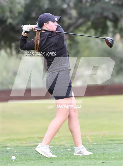 Thumbnail 3 in AIA DII Girls State Golf Championships photogallery.