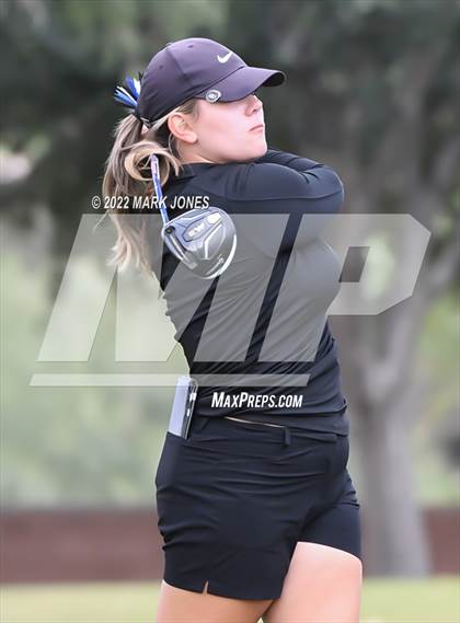 Thumbnail 3 in AIA DII Girls State Golf Championships photogallery.