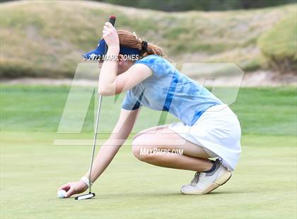 Thumbnail 2 in AIA DII Girls State Golf Championships photogallery.