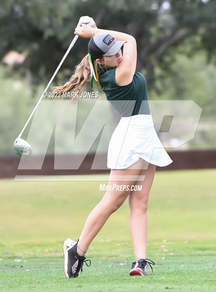 Thumbnail 1 in AIA DII Girls State Golf Championships photogallery.