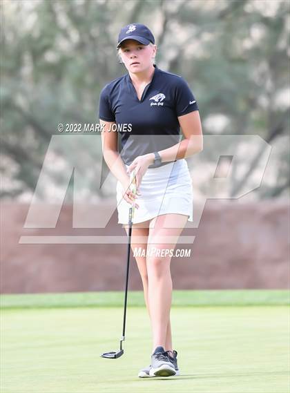 Thumbnail 2 in AIA DII Girls State Golf Championships photogallery.
