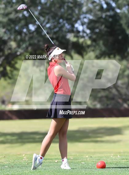 Thumbnail 1 in AIA DII Girls State Golf Championships photogallery.