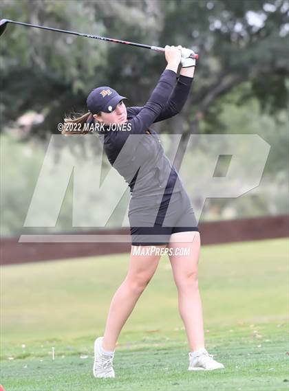 Thumbnail 3 in AIA DII Girls State Golf Championships photogallery.
