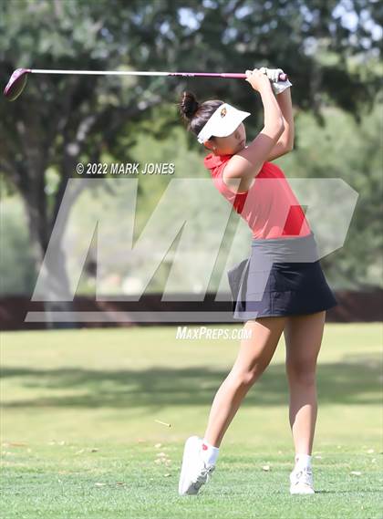 Thumbnail 1 in AIA DII Girls State Golf Championships photogallery.