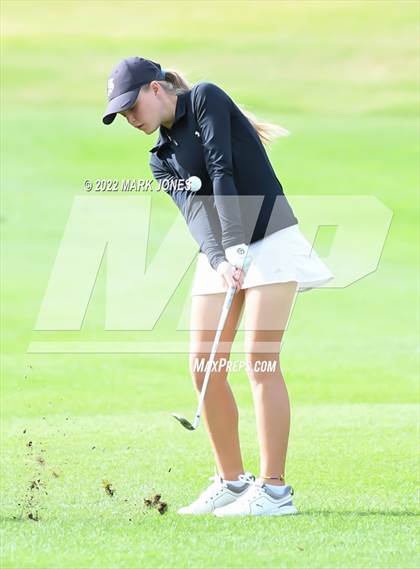 Thumbnail 2 in AIA DII Girls State Golf Championships photogallery.