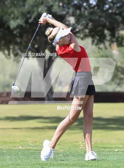 Thumbnail 3 in AIA DII Girls State Golf Championships photogallery.