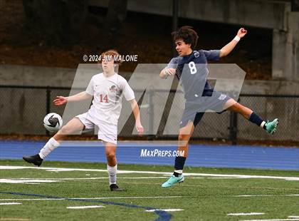 Thumbnail 2 in Burlingame @ Carlmont photogallery.